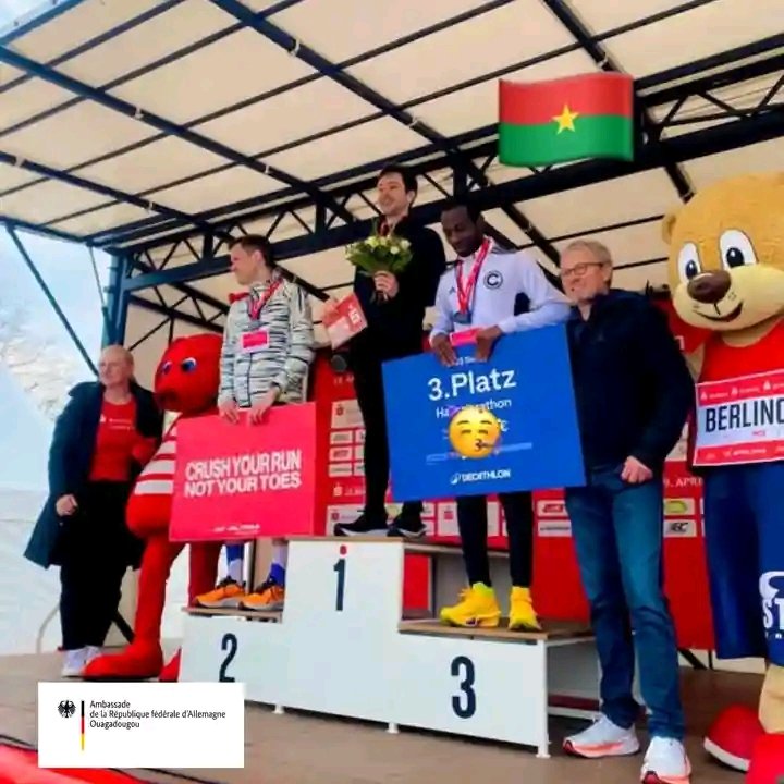Moctar Simporé, troisième du Sparkasse S25 Berlin : le Burkina Faso sur le podium mondial du demi-marathon